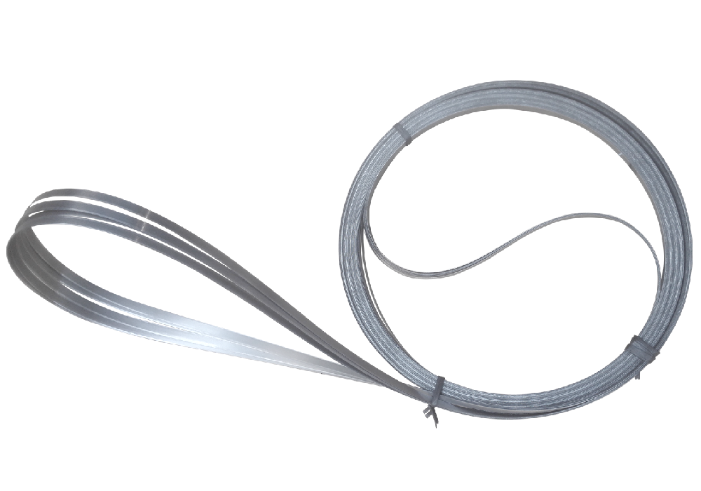 Double-sided serrated twist knife